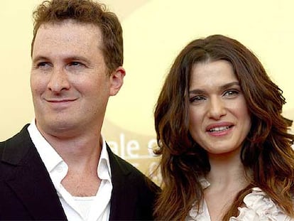 El director estadounidense Darren Aronofsky y la actriz británica Rachel Weisz, en la Mostra de Venecia.