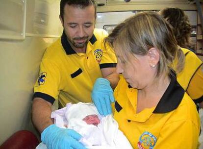 El bebé es el primer varón de la pareja y se llamará Óscar.