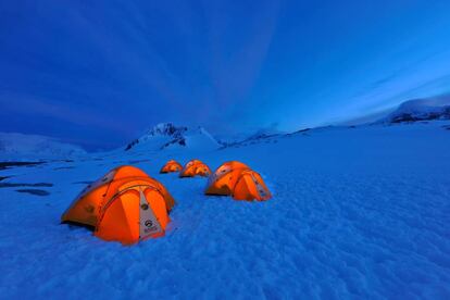 Campamento polar durante un crucero por la Antártida.