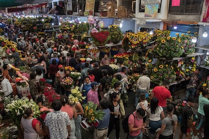 Mercado de Jamaica en San Valentín