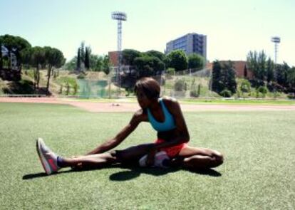 Aauri Bokesa en la pista del INEF.