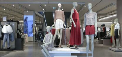 Maniquíes en una tienda de Mango en Alemania.