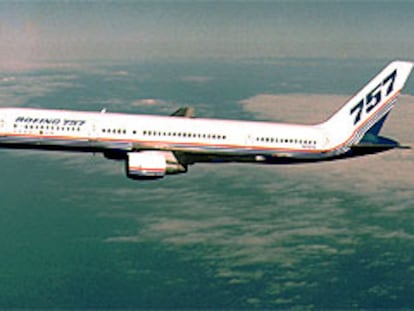 Imagen de uno de los modelos de aviones de Boeing sobre los que pesa la orden de inspección.