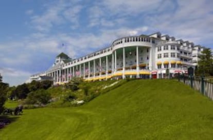 Fachada del Grand Hotel, en la isla de Mackinac.