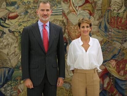 Felipe VI, junto a María Chivite en la Zarzuela la semana pasada.