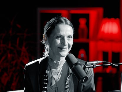 Antonia Zegers: “Si una mujer no cumple con la maternidad, hay un castigo bíblico; si es un hombre, no pasa nada”
