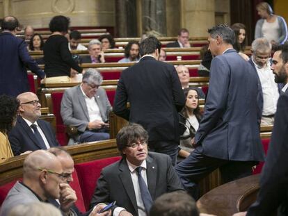 Puigdemont, en el Parlament, la semana pasada.