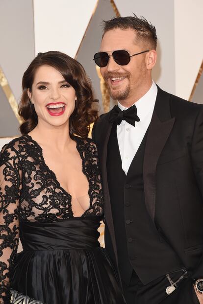 Tom Hardy y Charlotte Riley.