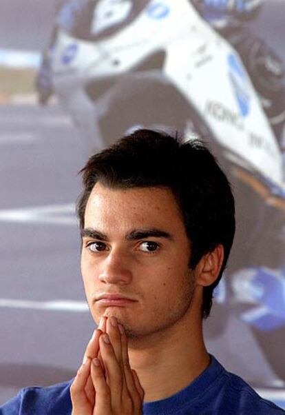 Dani Pedrosa ha revolucionado en su debut el Mundial MotoGP.