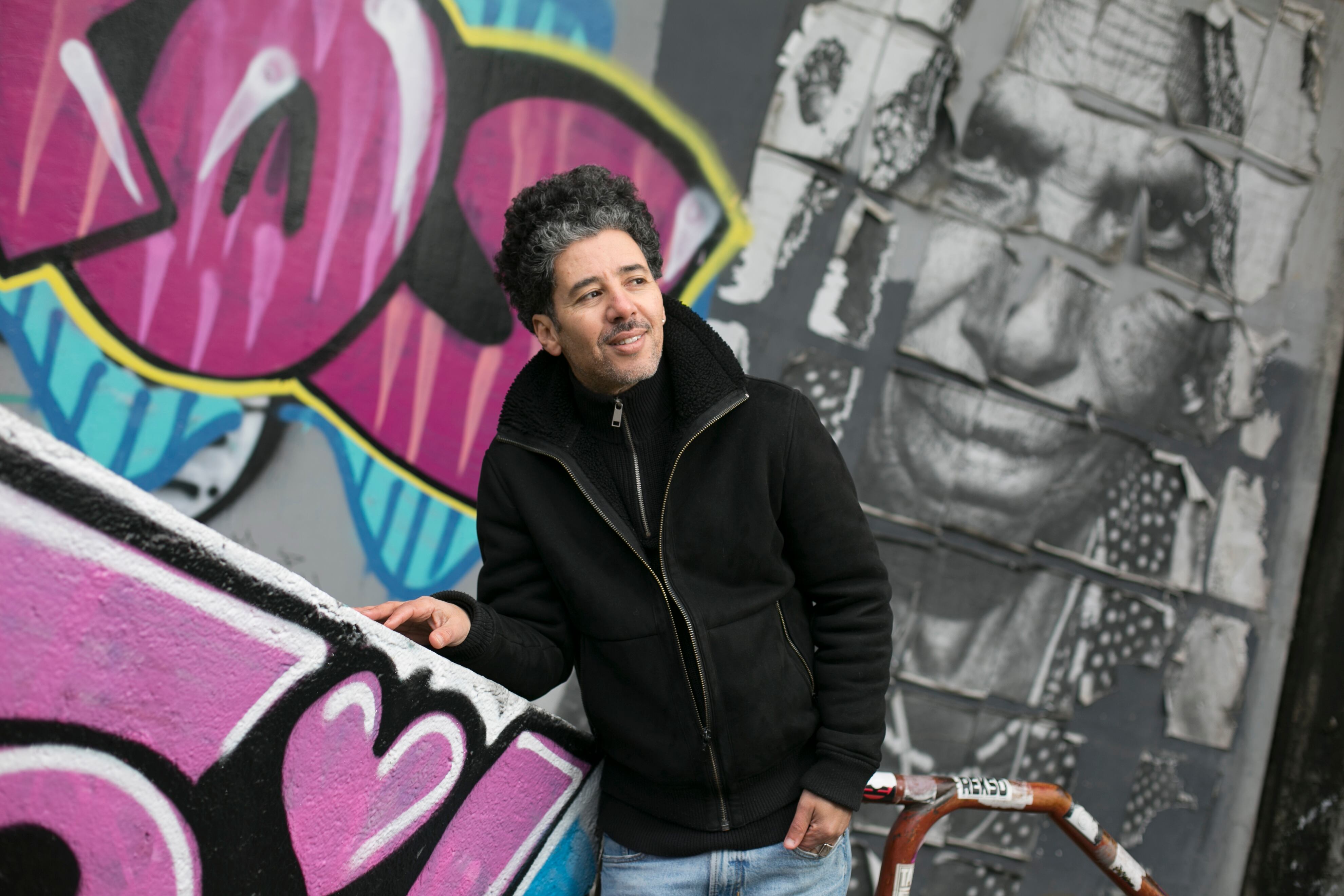 Dvd 1302 24.1.26 Rachid B, músico. fotografiado en Madrid. foto: Santi Burgos