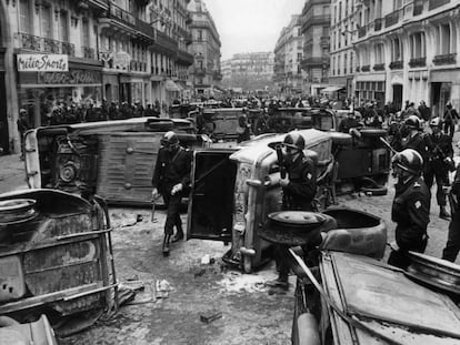 Imagen de Par&iacute;s durante las protestas de mayo de 1968. 