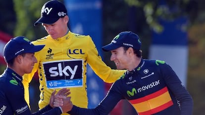 Nairo Quintana, Chris y Froome y Alejandro Valverde en el podio del Tour de Francia. Los tres participan en la Vuelta