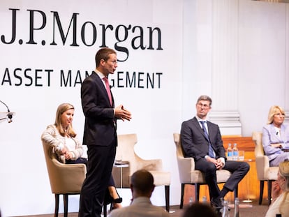 Presentación de perspectivas de JP Morgan AM en Londres.