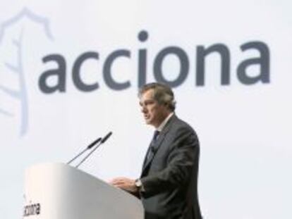 Jos&eacute; Manuel Entrecanales, presidente de Acciona, durante la junta de accionistas del grupo celebrada hoy jueves en Alcobendas (Madrid)