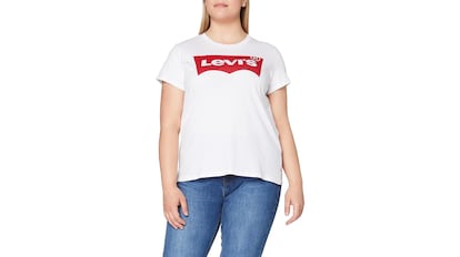 Esta camiseta de manga corta también está disponible en tallas grandes. LEVI’S.
