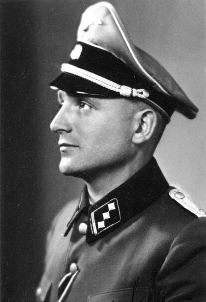 El nazi Klaus Barbie, durante el servicio militar.