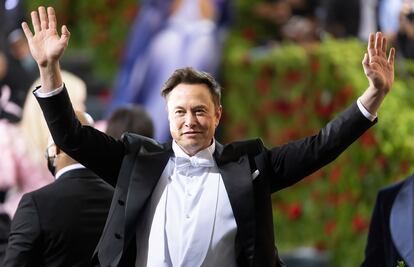 Elon Musk, a su llegada a la Met Gala en el Metropolitan Museum of Art de Nueva York, el pasado 2 de mayo.