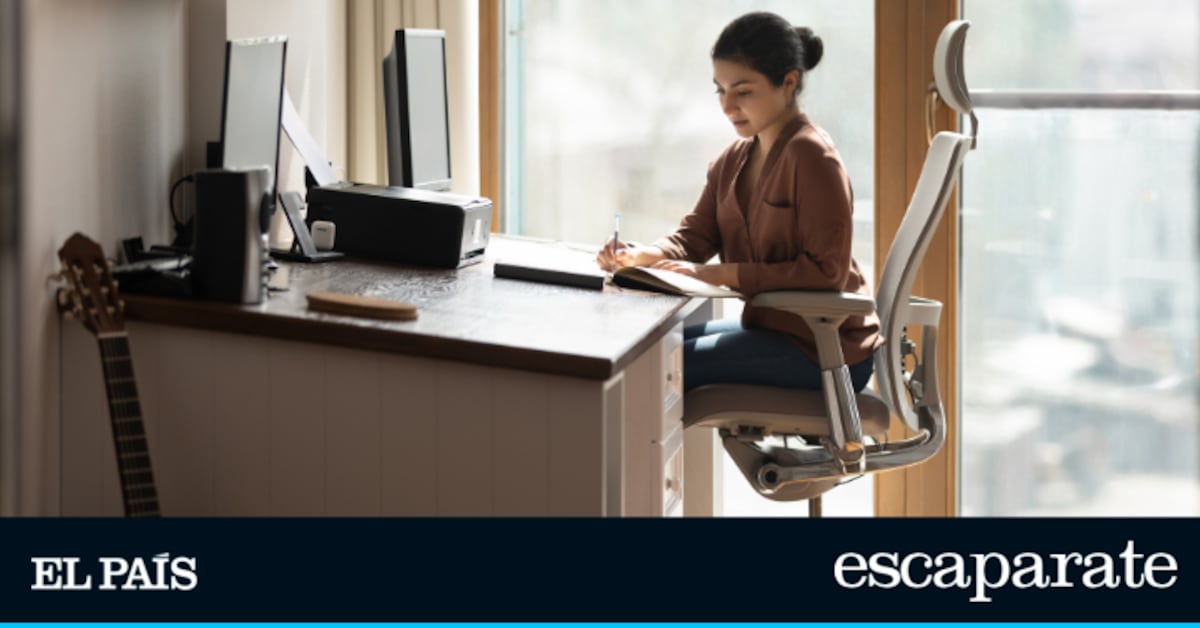Con soporte lumbar, reposacabezas ajustable y disponible en 4 colores: así es la silla ergonómica que está arrasando en Amazon