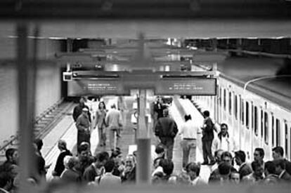Estación de metro de Trinitat Nova.