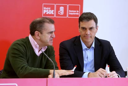 José Manuel Franco y Pedro Sánchez en un acto del PSOE.