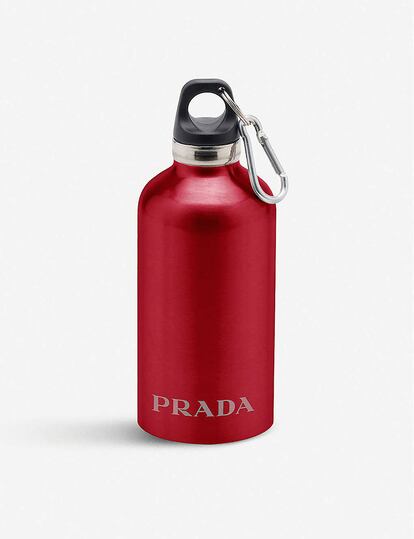 Botella de Prada, a la venta en Selfridge’s.