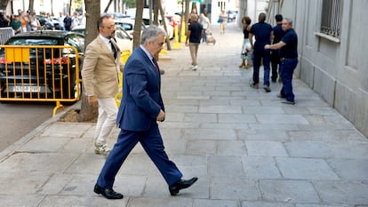 El ex secretario de Organización del PSOE Santos Cerdán, a su llegada al Tribunal Supremo para declarar como investigado en el 'caso Koldo', el 30 de junio.