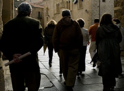 Desde el año 1986, la ciudad de Cáceres es patrimonio de la humanidad, gracias a que su casco antiguo conserva arquitectura de la Edad Media y del Renacimiento.