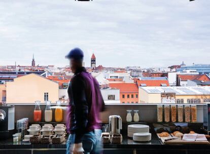 Terraza Tentempié del hotel Casa Camper, en Berlín