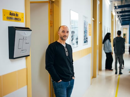 Andrés Cabana, profesor de Matemáticas en el instituto público de Salvaterra de Miño (Pontevedra), que desde hace una década tiene un plan para mejorar la convivencia y reconducir las conductas disruptivas.