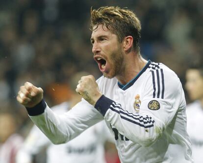 Sergio Ramos celebra el segundo gol del equipo blanco.