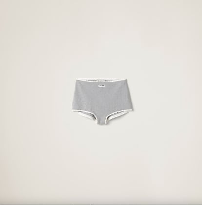 Shorts-braga, de Miu Miu.