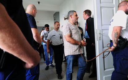 Un dels detinguts al jutjat de Kecskemet.