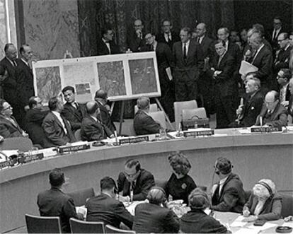 El Consejo de Seguridad debate la crisis de los misiles en 1962.