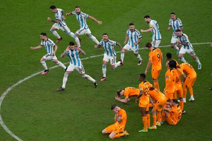 Los argentinos celebran la victoria ante Países Bajos.