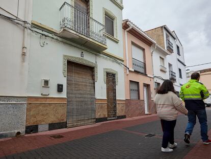 Vivienda en la que ha sido hallada una mujer muerta con signos de violencia en el municipios valenciano de Rafelcofer (Valencia).