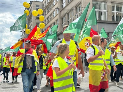 Manifestación de agricultores en Bruselas en contra del nuevo Marco Financiero Plurianual.