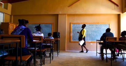 Alumnos en una clase de la Escuela Nacional de Furcy, a dos horas de Puerto Príncipe (Haití).