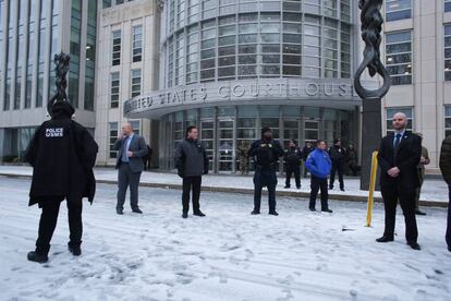 Exterior de la corte de Brooklyn donde se juzgó a El Chapo.