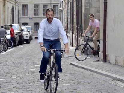 Iñaki Urdagarin, por las calles de Ginebra.