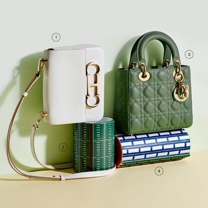 <br><b>La geometría de los logos</b><br>
1. Bolso bandolera de Carolina Herrera. 810 euros.
2. Jarrón bajo en porcelana de Limoges de Hermès.
470 euros. 3. Bolso Lady Dior en piel de cordero.
3.500 euros. 4. Jarrón alto en porcelana de Limoges
de Hermès. 490 euros.