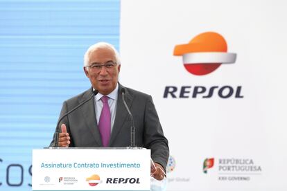 El primer ministro luso, António Costa durante la presentación de las dos nuevas fábricas de polímeros que construirá Repsol en el complejo industrial de Sines. EFE/ MANUEL DE ALMEIDA/LUSA