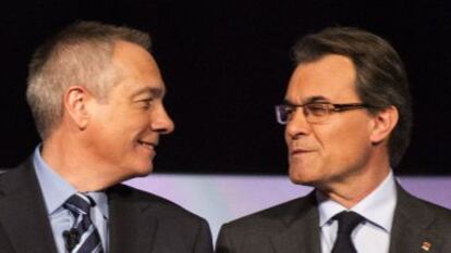 Pere Navarro y Artur Mas, antes de un debate electoral en 2012.