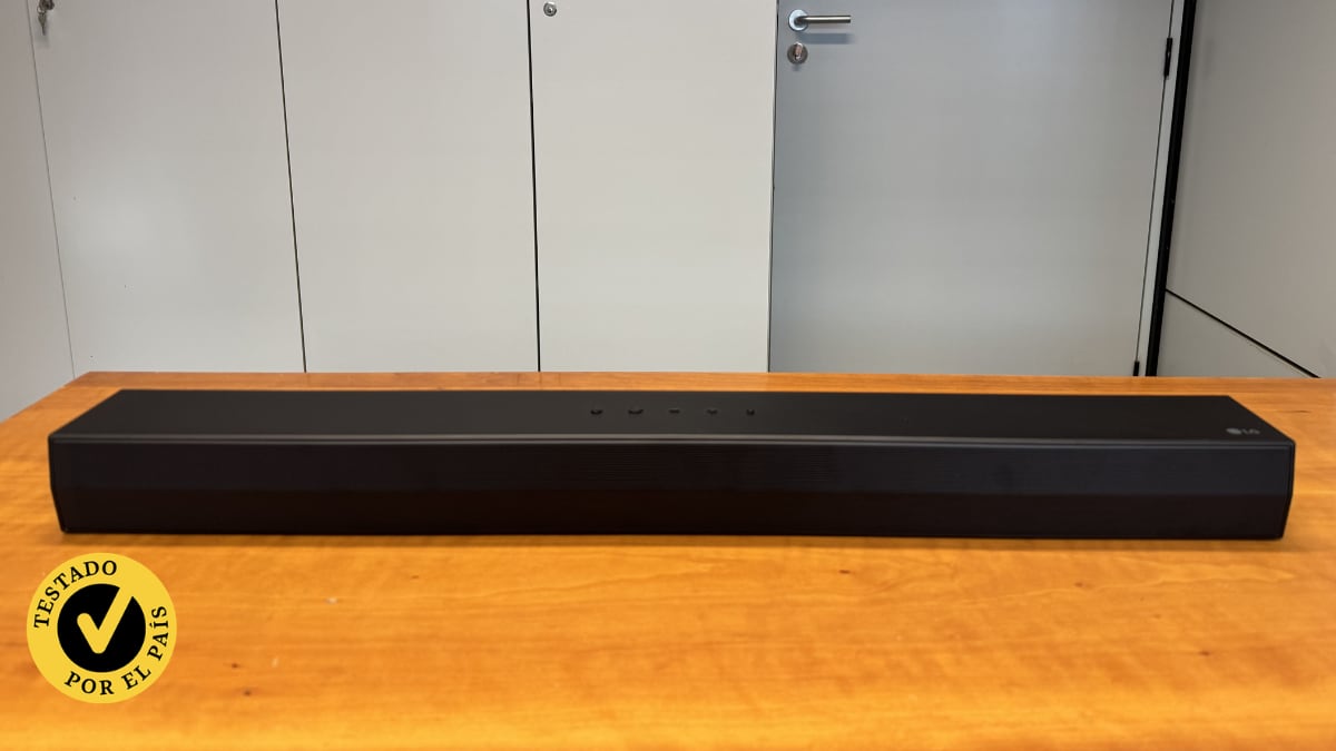Barra de sonido LG S40TR.