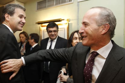 Juan Alfaro, presidente de Renfe y Julian Nuñez, presidente de Seopan.