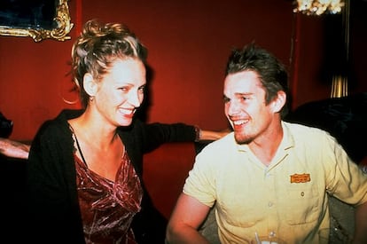 Uma Thurman e Ethan Hawke en 1998.