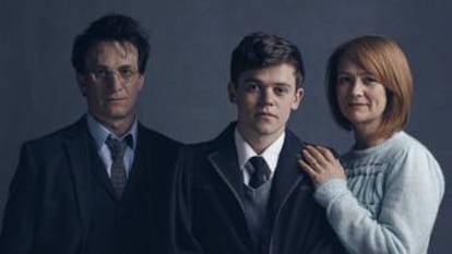 Harry, Albus y Ginny, interpretados por Jamie Parker, Sam Clemmett y Poppy Miller.