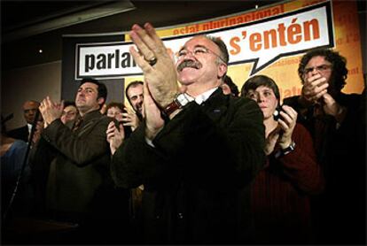 Josep Lluís Carod Rovira, en la sede electoral de ERC tras conocer los resultados de los comicios.