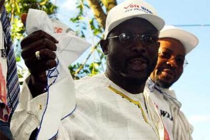 George Weah, durante un mitin en Monrovia el pasado agosto.