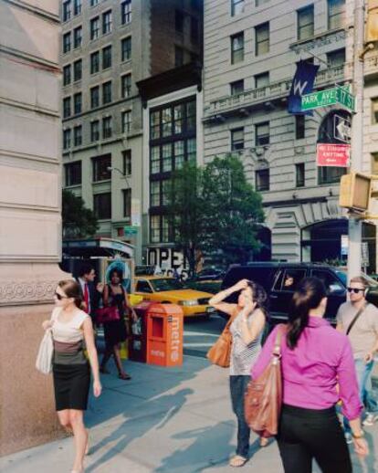 El club nocturno Max’s Kansas City estaba en 213 Park Avenue Sur. Abrió en 1965 y cerró en 1981. Según Andy Warhol, era el lugar donde el pop art se fusionaba con la vida pop