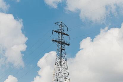 Una torre de electricidad